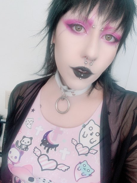 MollyMisery 完璧なポルノスター 写真