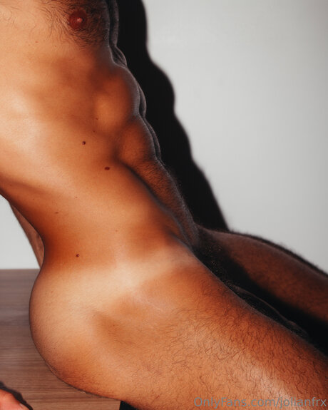 巨乳ヌードOnlyFans ホットヌード 写真