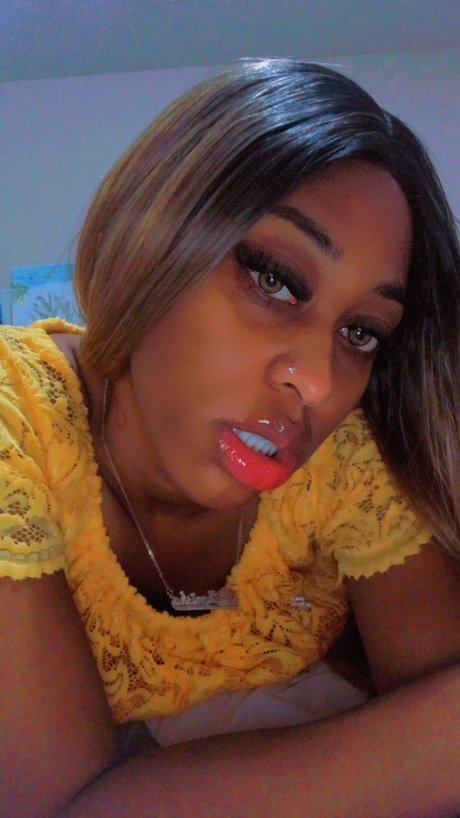 Her Only Obsession エロティックなスター アーカイブ