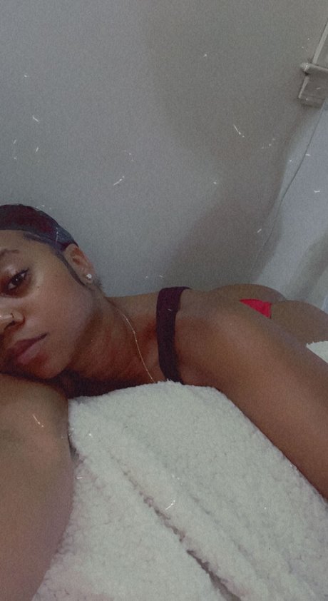 Ms Ann アダルトスター 写真