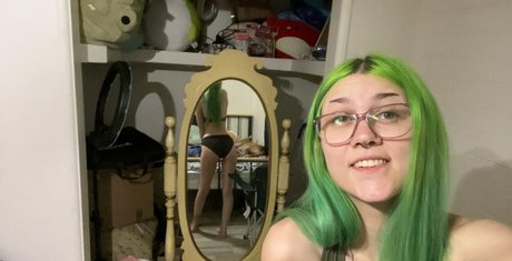 leftfordread 高品質モデル 画像