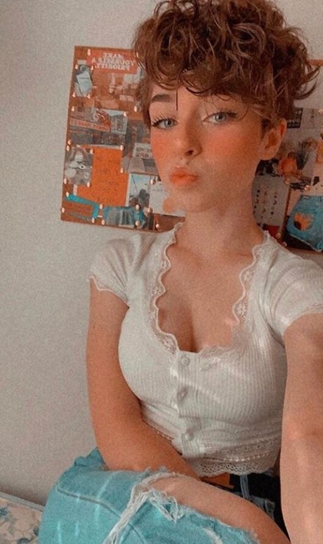 graceful addison ポルノスター エロティック 画像