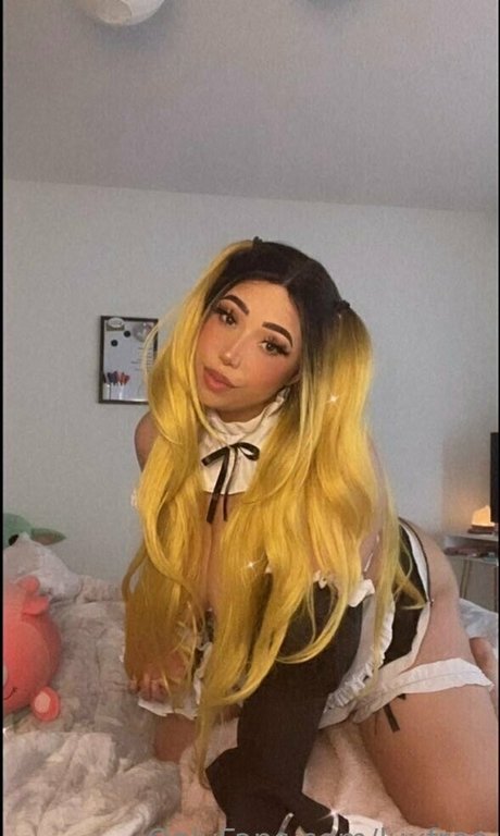 luxfree アートモデル 写真