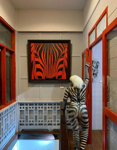 luckymodel 88 ヌードのポルノスター 写真