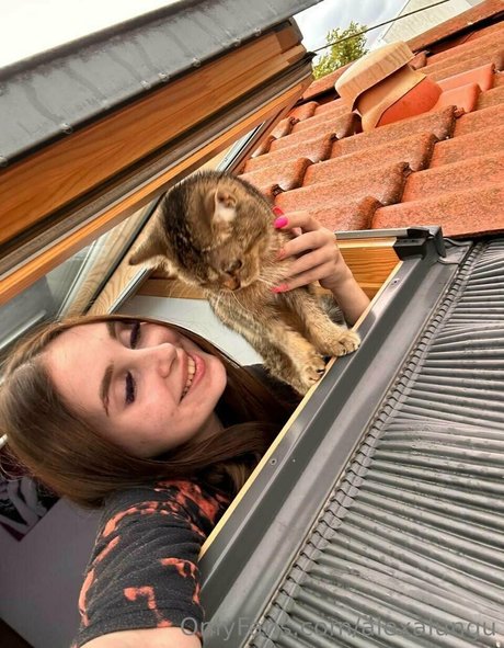 alexalungu トップポルノスター 写真