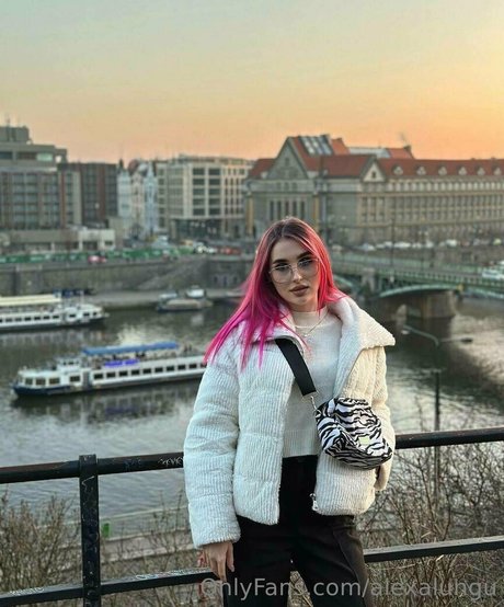 alexalungu アートポルノスター 写真