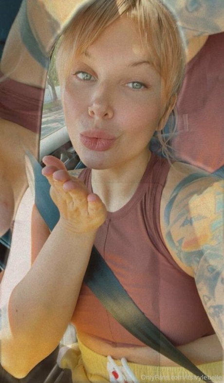 ホットな裸のOnlyFans ポルノグラフィック ギャラリー