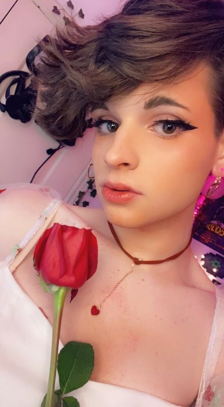 its peachybunnn 最高の女優 写真