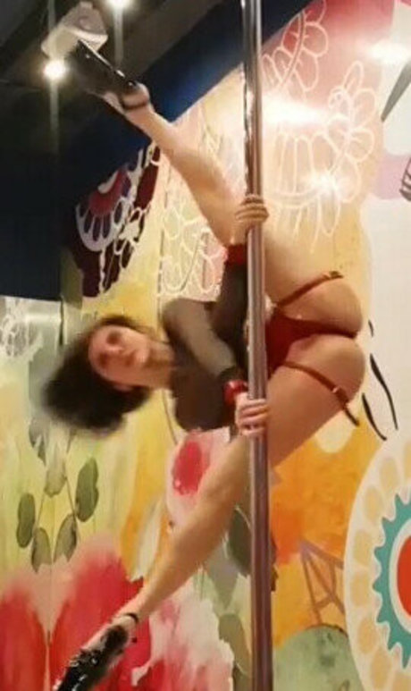 Aysegul Merve Yazici HDポルノスター 写真