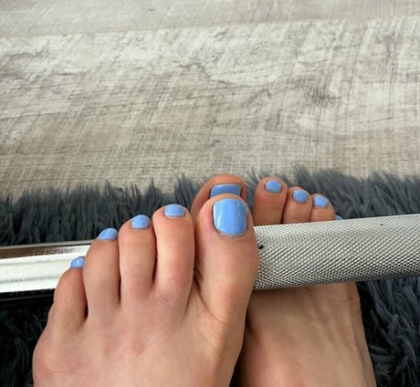 cutefeetyfeet ポルノスター xxx 写真