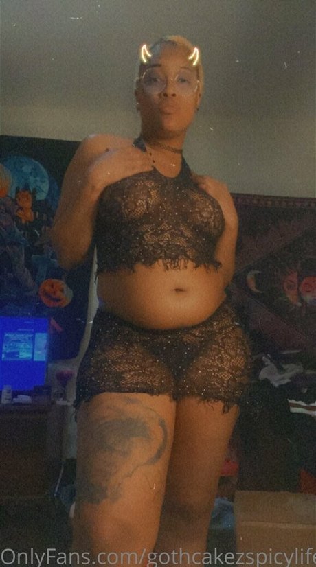 gothcakezspicylife アート女優 写真