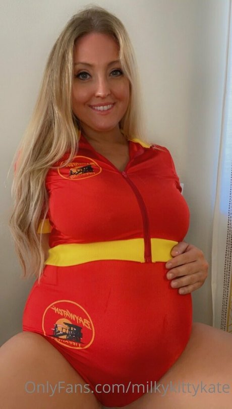 milkykittykate ポルノモデル 画像