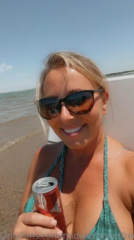 midwestmomfree 高品質女優 写真