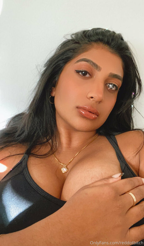 Reddotbitch トップポルノスター ギャラリー