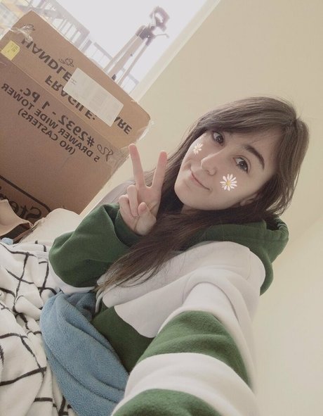 ardentabsol アート女優 画像