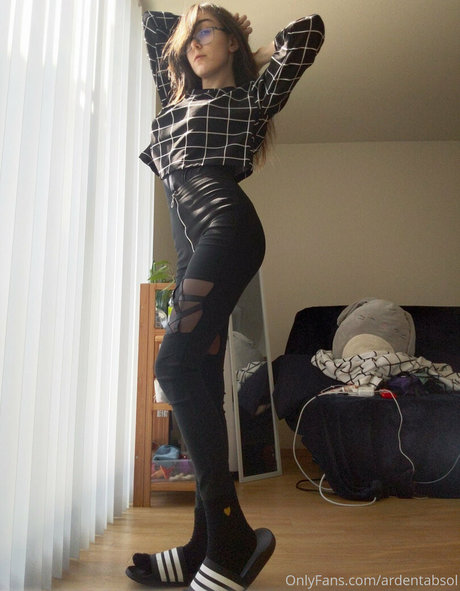 ardentabsol 独占ポルノスター 画像