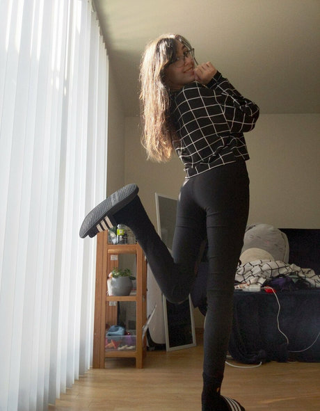 ardentabsol xxxモデル 写真