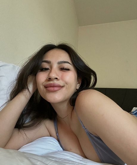 kimmyroxana ポルノスター 高品質 写真