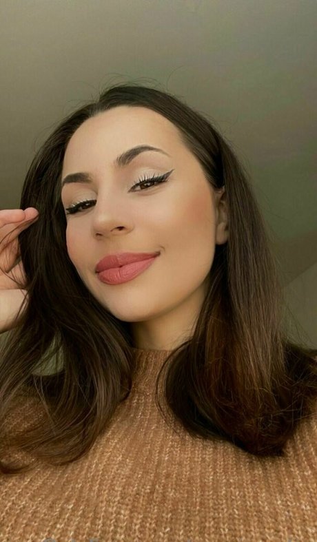 BBW 教師 OnlyFans ポルノ ギャラリー