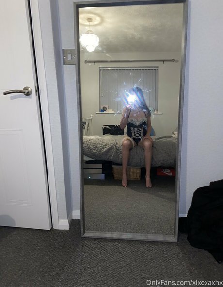 曲線美の熟女OnlyFans 無料 写真