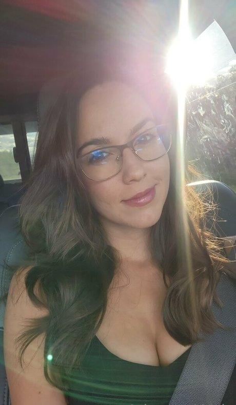 若い熟女OnlyFans トップ 写真