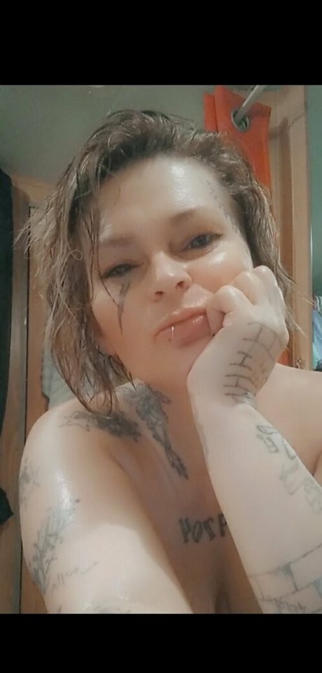 フラットオンリーファン 美しいヌード 画像