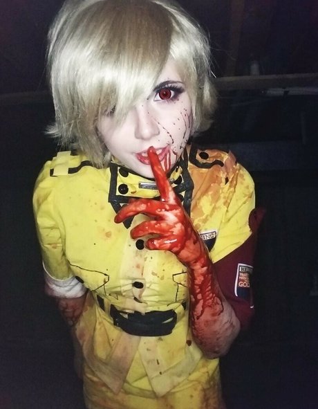 Meggii Cosplay ヌード女優 画像