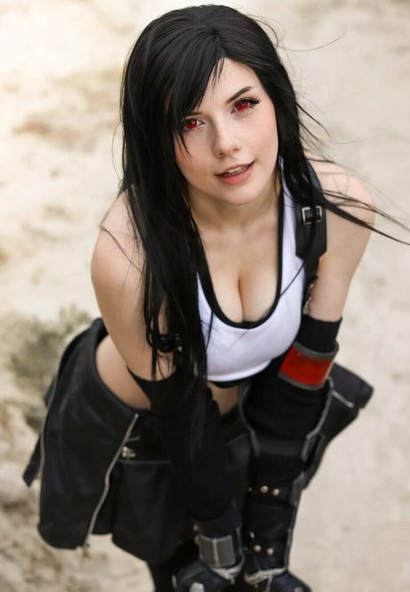 Meggii Cosplay ヌードモデル ギャラリー