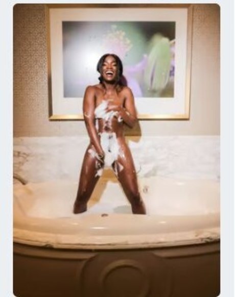 エモオンリーファン ポルノ アーカイブ