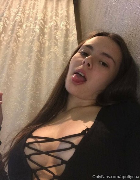 Apofigeaa ポルノモデル 画像