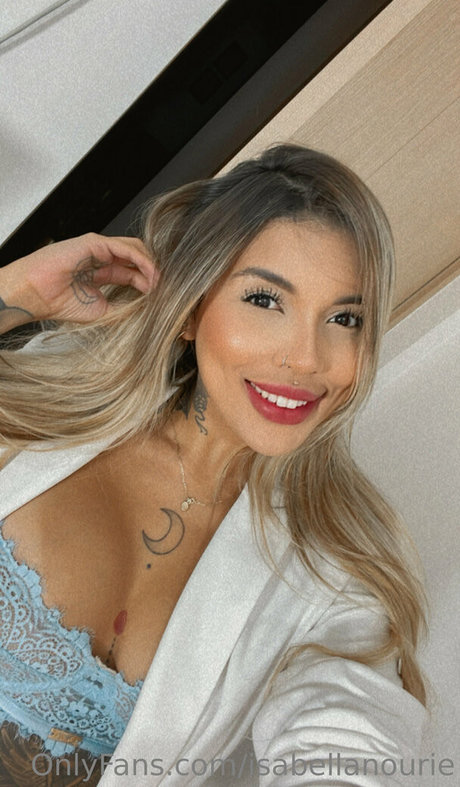 isabellanourie ヌードのポルノスター 写真