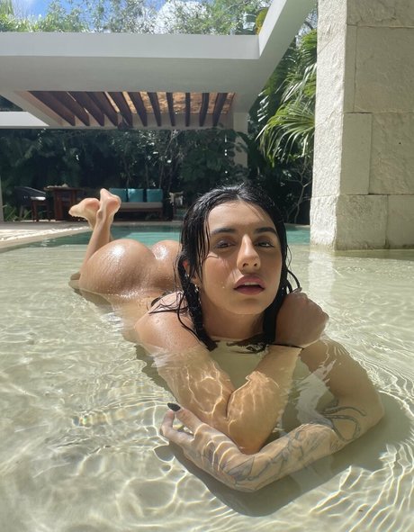 ゴスアジアンOnlyFans セクシーxxx 写真