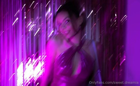 sweet dreamia エロティックなスター 写真