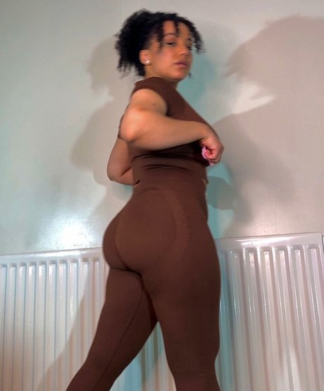 熟女 BBC OnlyFans xxx 画像