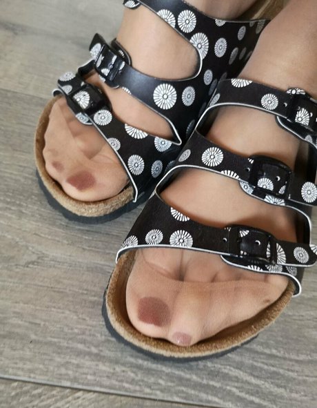 secret feetbeauty ヌード女優 画像