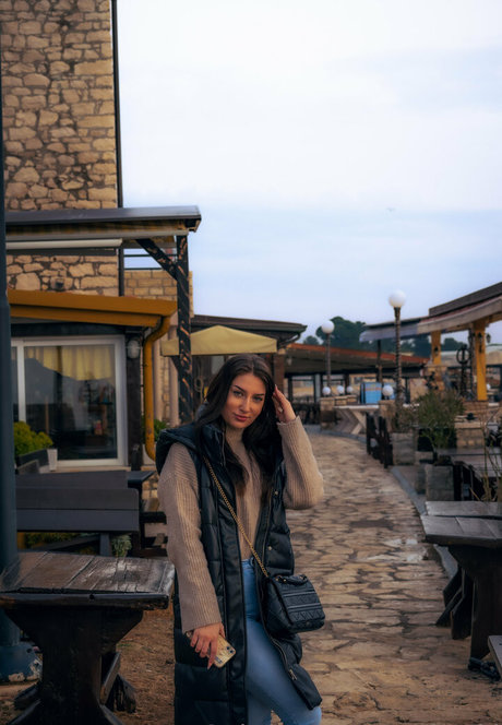 sab oki 独占スター 写真