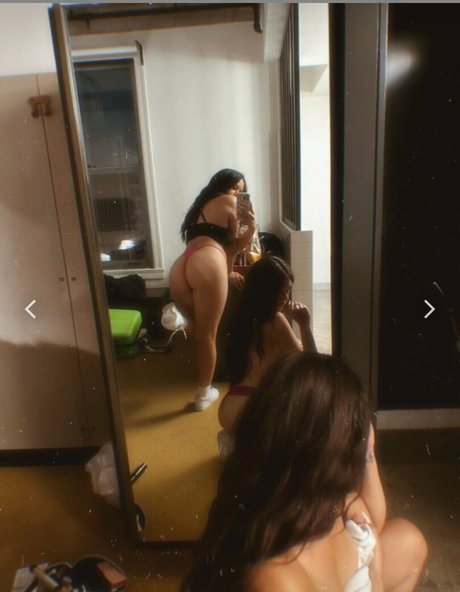 Jasmine Villegas エロティックなモデル 写真