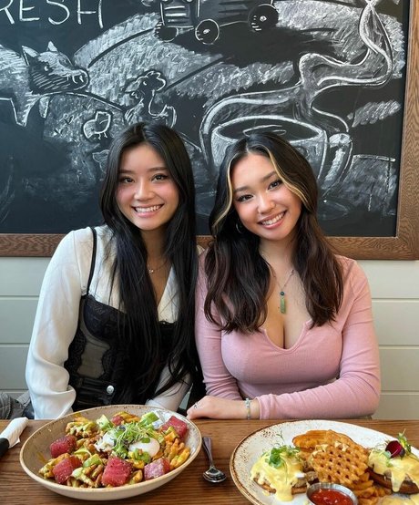 マッサージ動画 OnlyFans 裸 写真