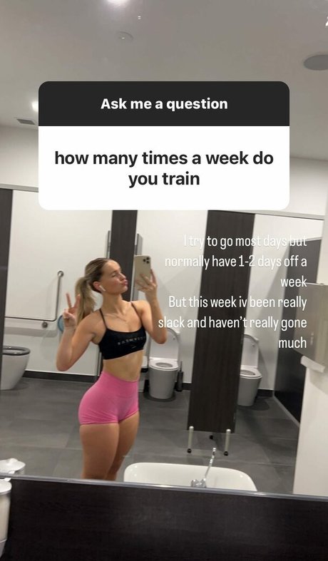 Lillie Bass ポルノスター HD 写真