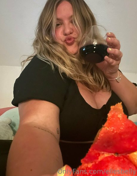 トゥワークオンリーファン 可愛い 写真