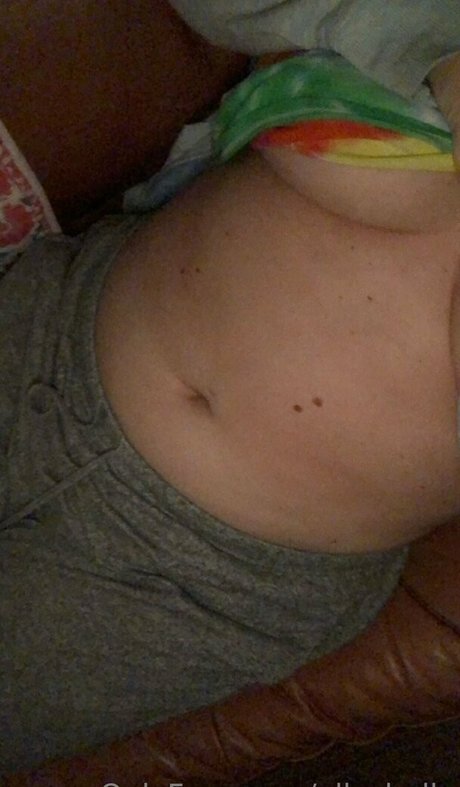 ellesbelly 素敵なモデル 写真