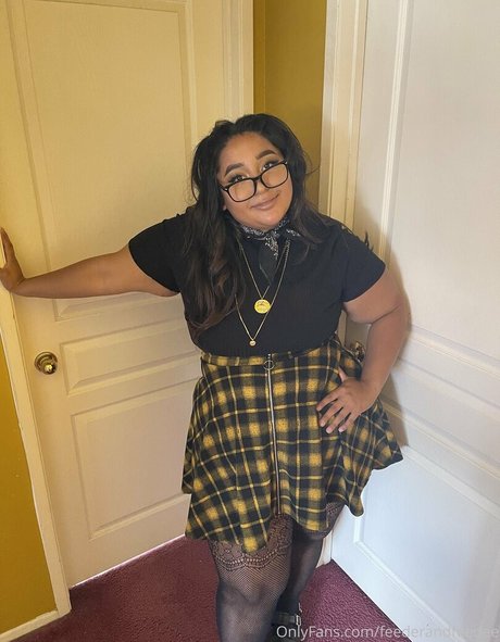 ビキニストリップOnlyFans 無料 ギャラリー