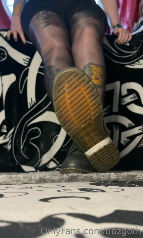 ぽっちゃりエモOnlyFans エロチック 写真