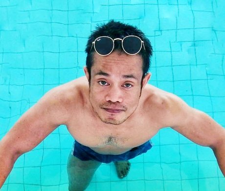 大学のOnlyFans 無料ヌード 画像