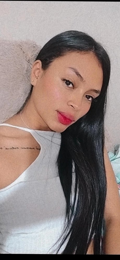 大きなお尻のアジア人OnlyFans 無料ヌード 写真