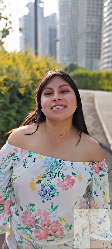 アジアのティーンオンリーファン セクシーヌード 写真