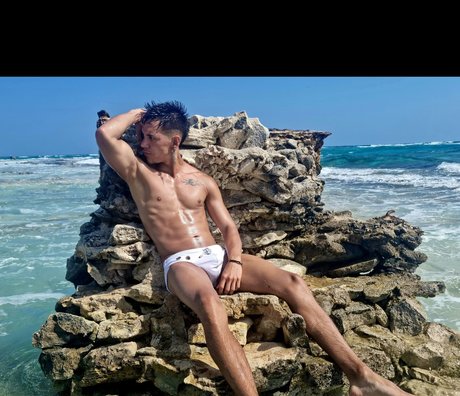 EDD GUERRERO ポルノスター パーフェクト 画像