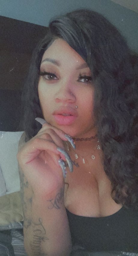 Ms FEEDME_ ポルノモデル 写真