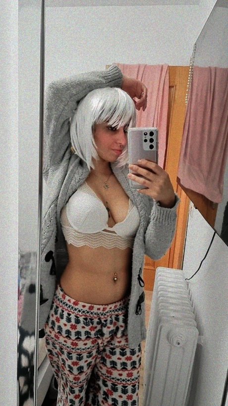 Nala Dubai アダルト女優 写真