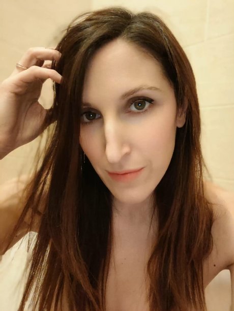 Dans l oeil de Sacha ポルノスター xxx 写真